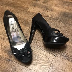 MICHAEL Kors Black Leather Platform Peep-toe Knot Pumps 7